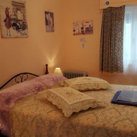 Kokoni Apartments Ambelokipi, Athena Bagian luar foto