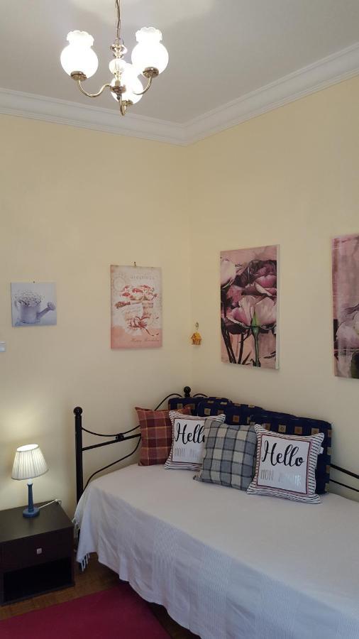 Kokoni Apartments Ambelokipi, Athena Bagian luar foto