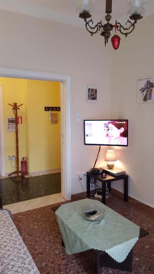 Kokoni Apartments Ambelokipi, Athena Bagian luar foto