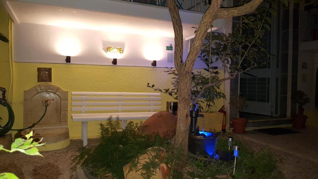 Kokoni Apartments Ambelokipi, Athena Bagian luar foto