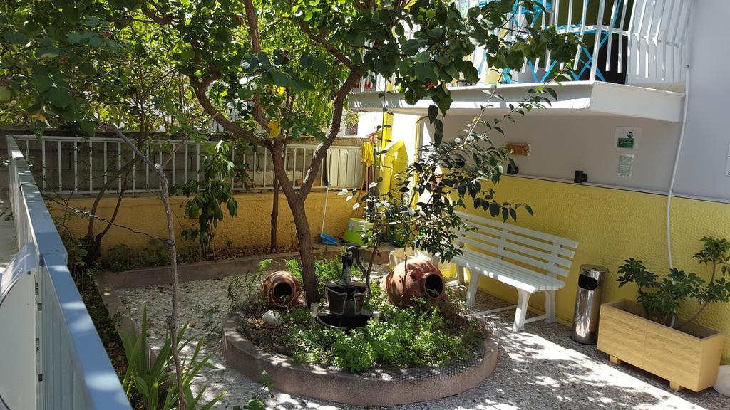 Kokoni Apartments Ambelokipi, Athena Bagian luar foto