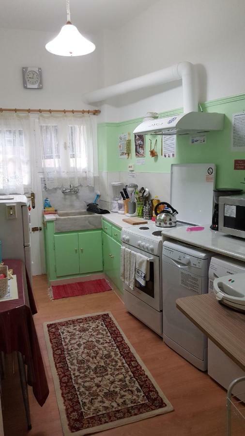 Kokoni Apartments Ambelokipi, Athena Bagian luar foto
